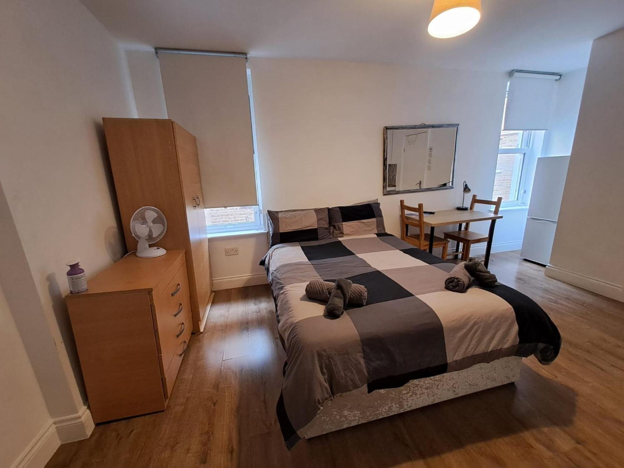 ロンドンPrivate Self-Contained Studio Close To Hampstead, Golders Green & Camden Townアパートメント エクステリア 写真